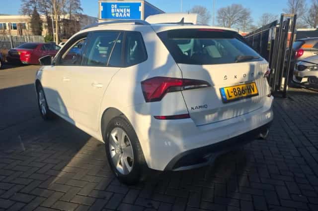 Škoda Kamiq (2020) thumbnail 5
