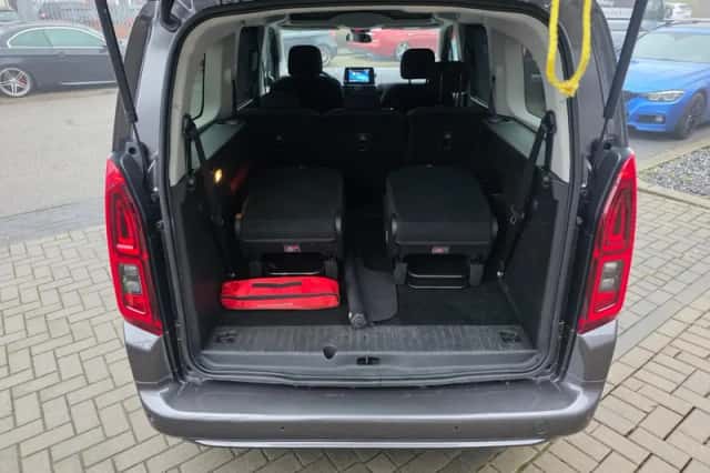 Toyota ProAce City Verso (2021) thumbnail 6