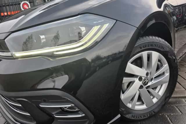 Volkswagen Polo (2023) thumbnail 2