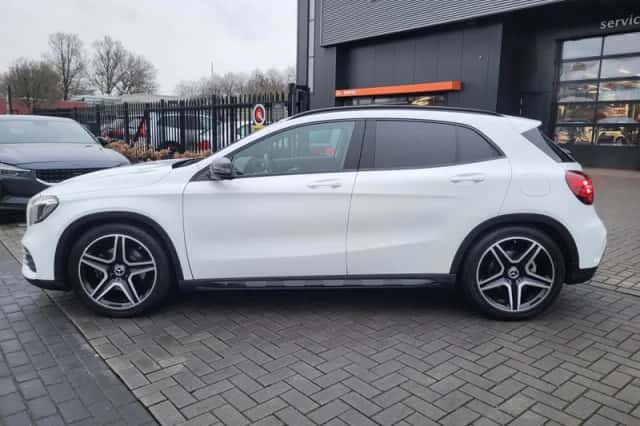 Mercedes-Benz GLA-Klasse (2019) thumbnail 4