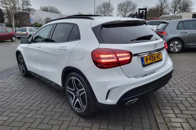 Mercedes-Benz GLA-Klasse (2019) thumbnail 5