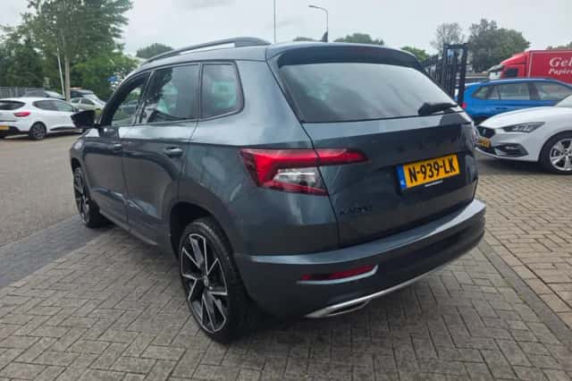 Škoda Karoq (2021) thumbnail 5