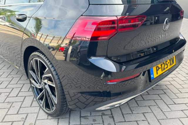 Volkswagen Golf (2020) thumbnail 5