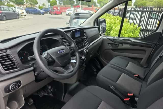 Ford Transit Custom (2018) thumbnail 4