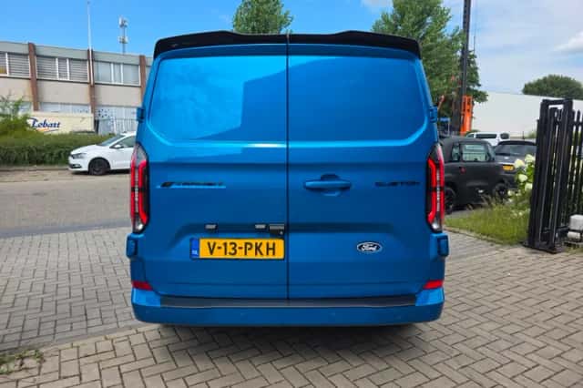 Ford E-Transit (2025) thumbnail 6