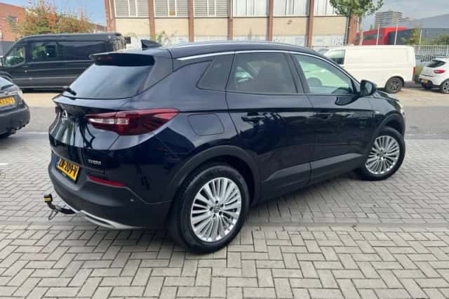 Opel Grandland (2019) thumbnail 5