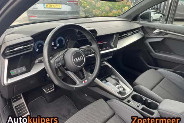 Audi A3 (2022) thumbnail 4