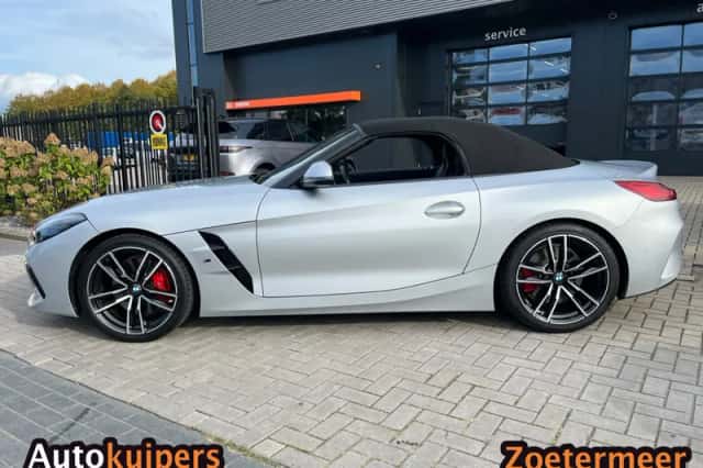 BMW Z4 (2021) thumbnail 3