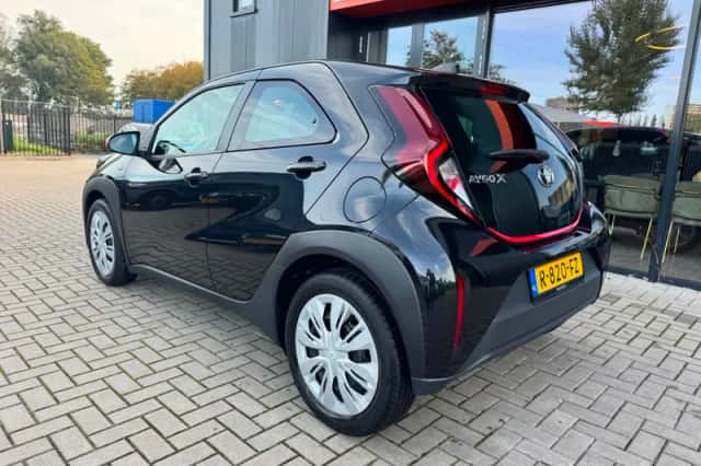 Toyota Aygo X (2022) thumbnail 4