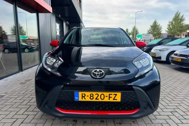 Toyota Aygo X (2022) thumbnail 6