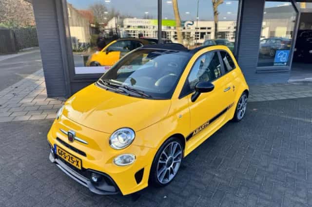 Abarth 595 (2020) thumbnail 2