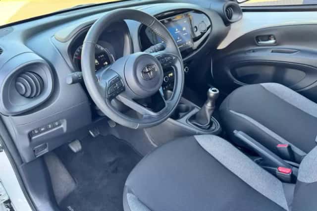 Toyota Aygo X (2025) thumbnail 6