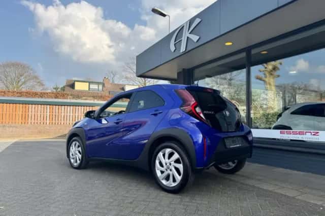 Toyota Aygo X (2024) thumbnail 2