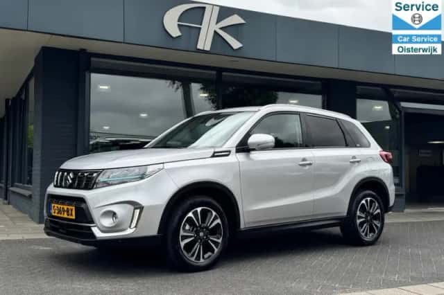 Suzuki Vitara (2023) thumbnail 1