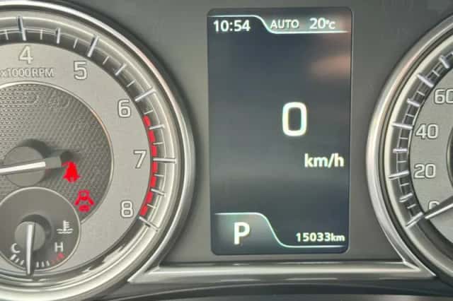 Suzuki Vitara (2023) thumbnail 6