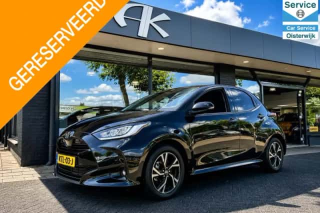 Toyota Yaris (2025) thumbnail 1