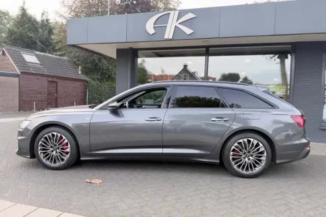 Audi A6 (2023) thumbnail 5