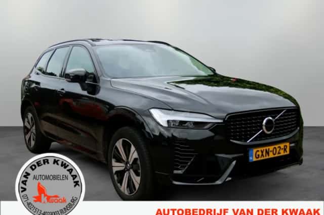 Volvo XC60 (2023) thumbnail 1