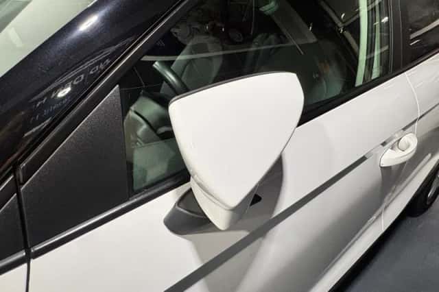 SEAT Arona (2019) thumbnail 2