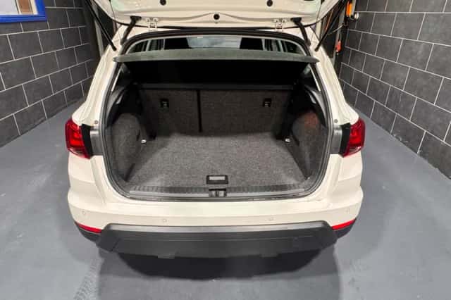 SEAT Arona (2019) thumbnail 5