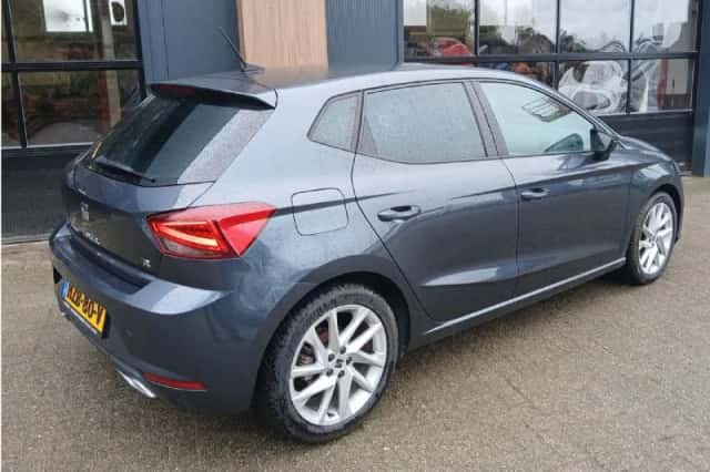 SEAT Ibiza (2022) thumbnail 3