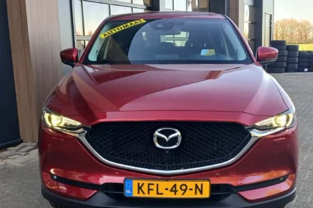 Mazda CX-5 (2019) thumbnail 2