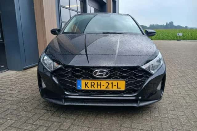 Hyundai i20 (2020) thumbnail 2