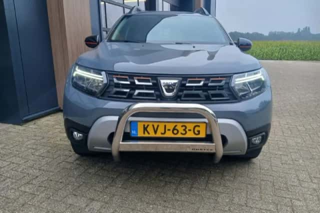 Dacia Duster (2022) thumbnail 2