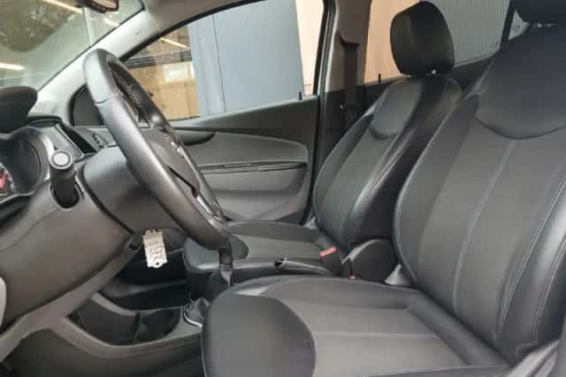 Opel Karl (2017) thumbnail 6