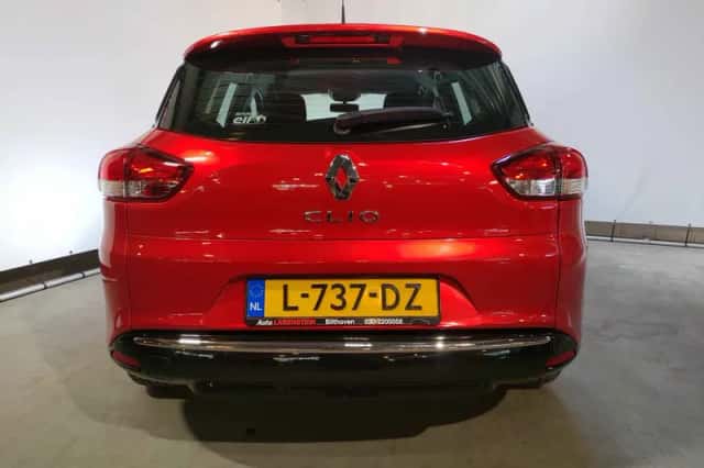Renault Clio (2019) thumbnail 5