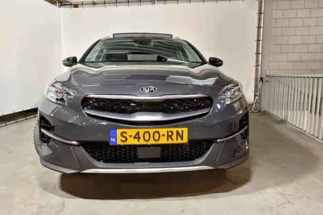 Kia XCeed (2021) thumbnail 2