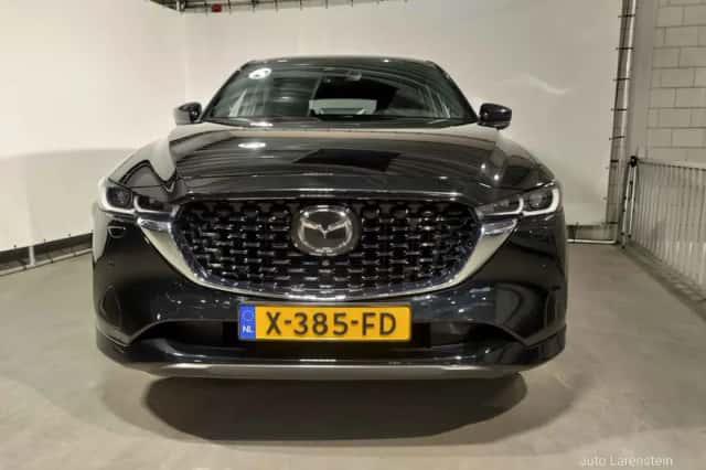 Mazda CX-5 (2023) thumbnail 2