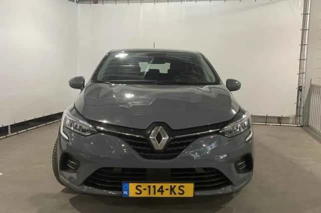 Renault Clio (2020) thumbnail 2