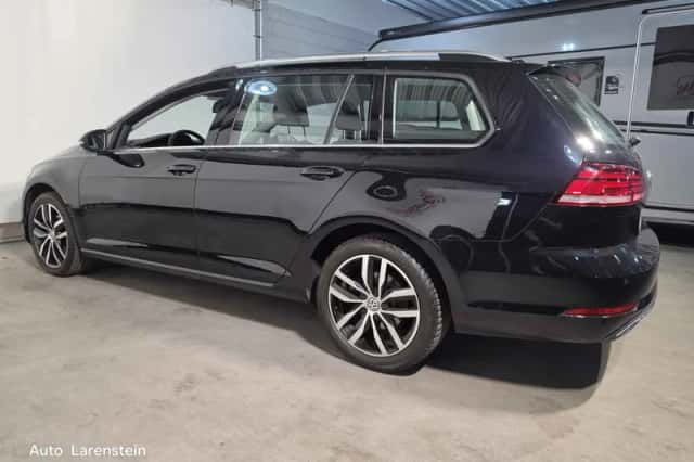 Volkswagen Golf (2019) thumbnail 6