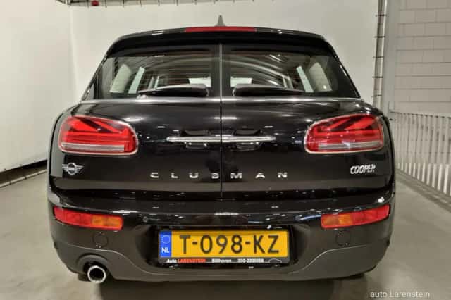 MINI Clubman (2019) thumbnail 5
