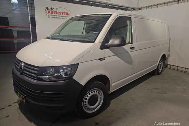Volkswagen Transporter (2019) thumbnail 1