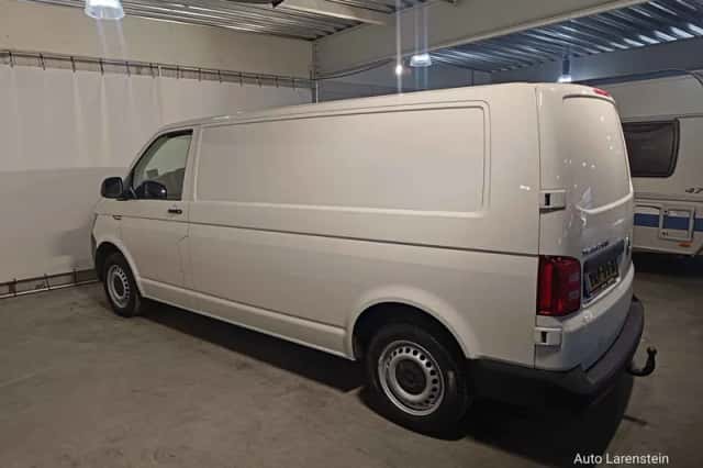 Volkswagen Transporter (2019) thumbnail 6