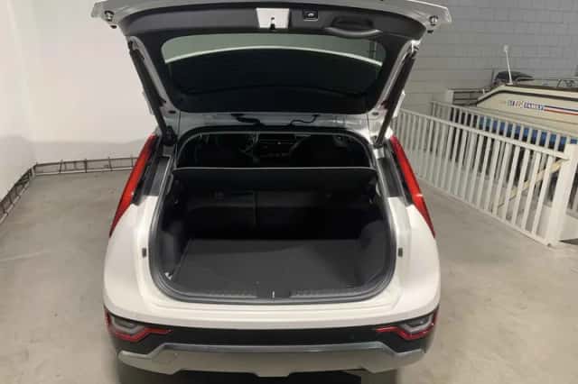 Kia Niro (2022) thumbnail 6