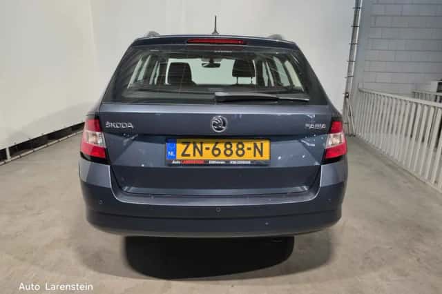 Škoda Fabia (2017) thumbnail 5