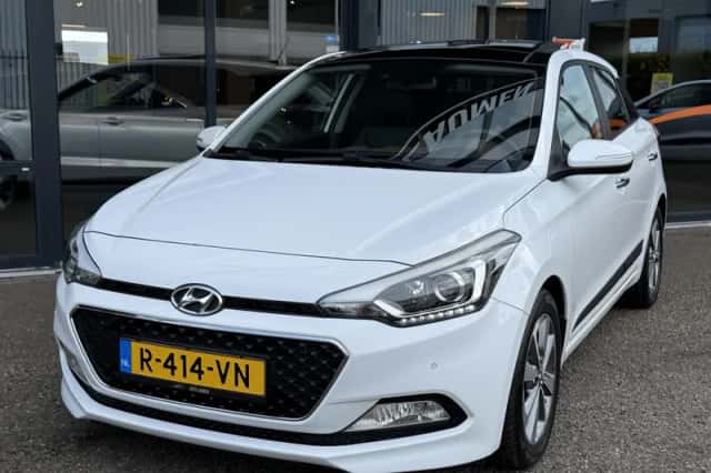 Hyundai i20 (2016) thumbnail 6