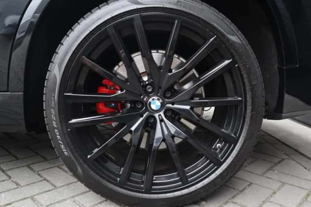 BMW X5 (2021) thumbnail 4