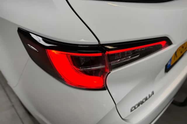 Toyota Corolla (2021) thumbnail 6