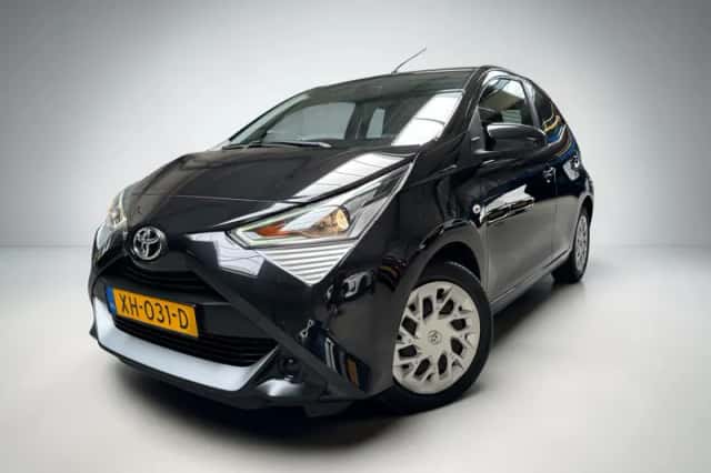 Toyota Aygo (2019) thumbnail 1