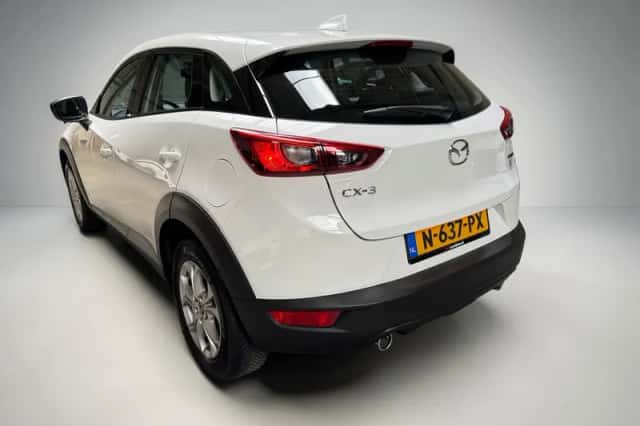 Mazda CX-3 (2021) thumbnail 4