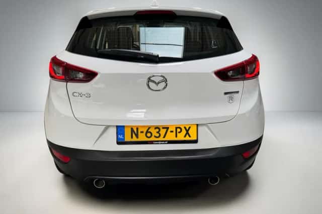 Mazda CX-3 (2021) thumbnail 5
