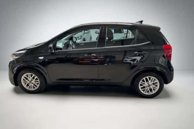 Kia Picanto (2021) thumbnail 2