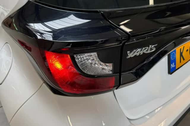 Toyota Yaris (2021) thumbnail 6