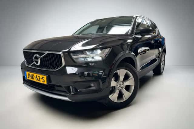 Volvo XC40 (2021) thumbnail 1