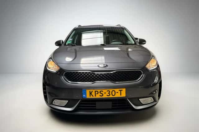 Kia Niro (2017) thumbnail 5