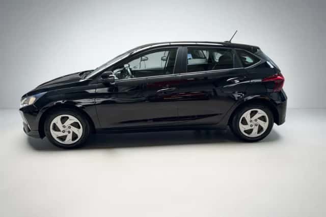 Hyundai i20 (2022) thumbnail 3